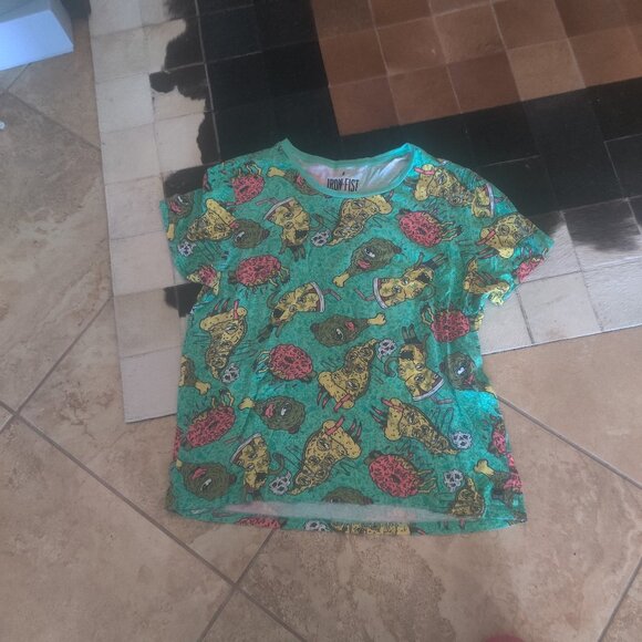 Iron Fist UNISEX tee size XL oversized vintage Y2K - Picture 1 of 4